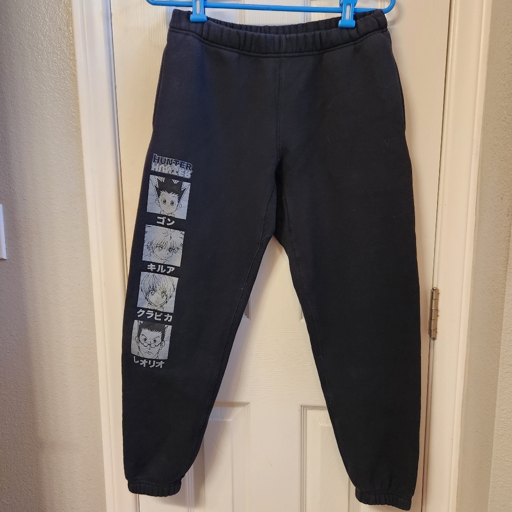 Hunter anime sweats size s